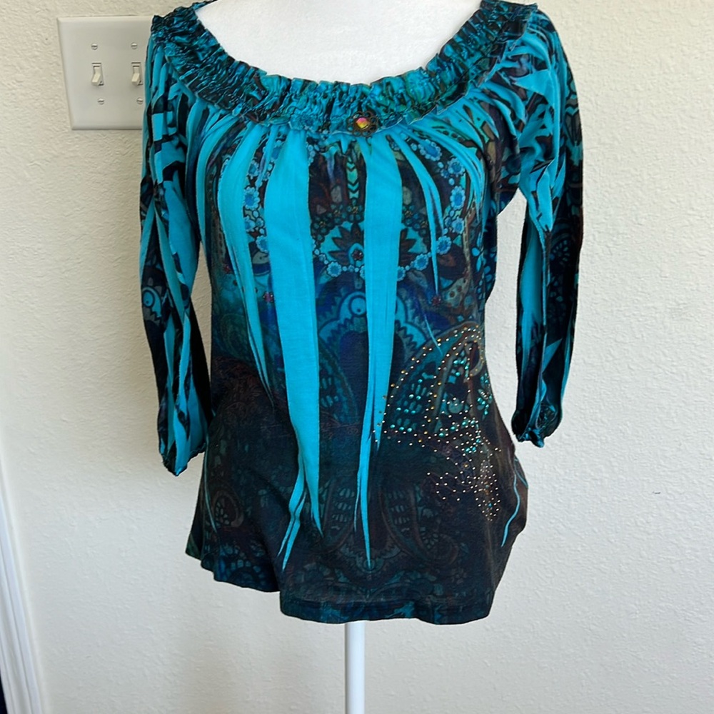 Women Vintage top Small used